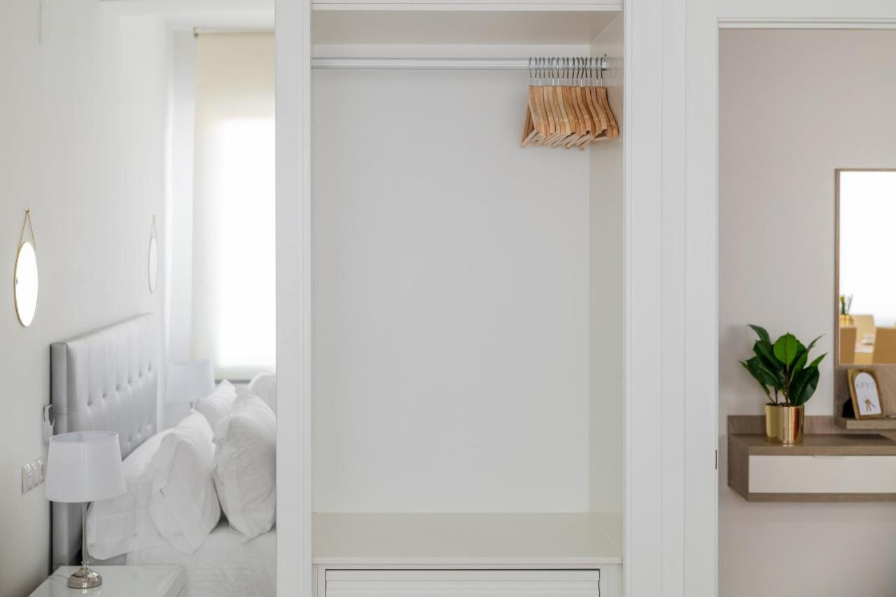 Sweet Dreams Apartment Near Puerta Del Sol マドリード エクステリア 写真