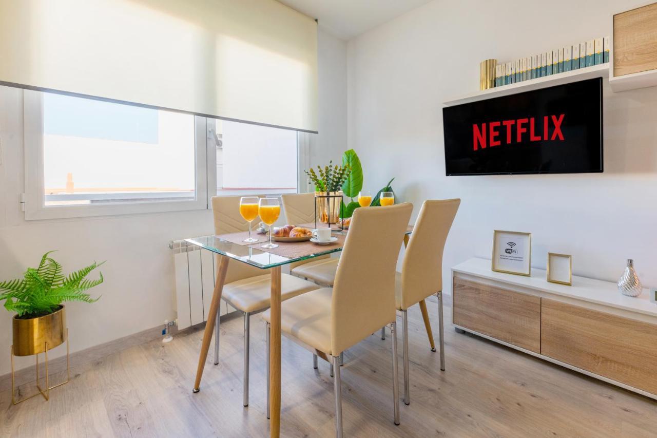 Sweet Dreams Apartment Near Puerta Del Sol マドリード エクステリア 写真